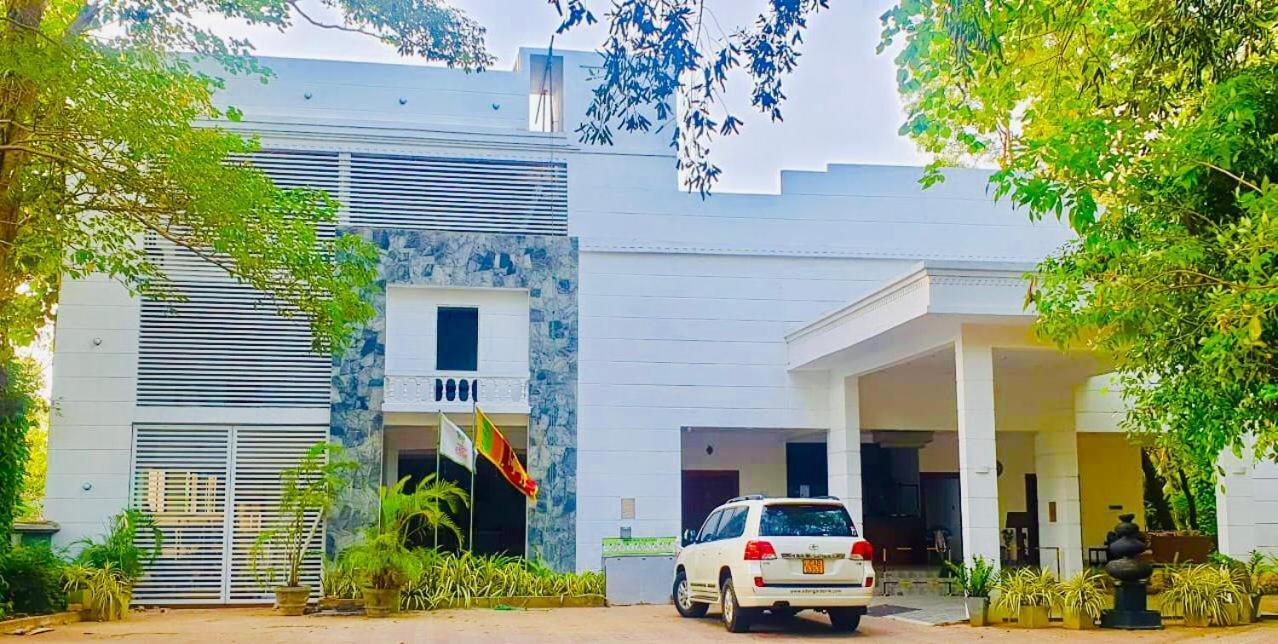 Hotel Eden Garden Sigiriya Eksteriør bilde